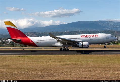 Ec Mlb Airbus A Iberia Cristian Quijano Jetphotos