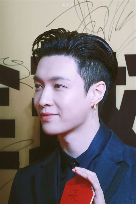 Lay Yixing Exo Exo Lay Yixing Exo Yixing