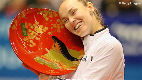 Tennis Moods: Hingis Is Standing in the Hall of Fame