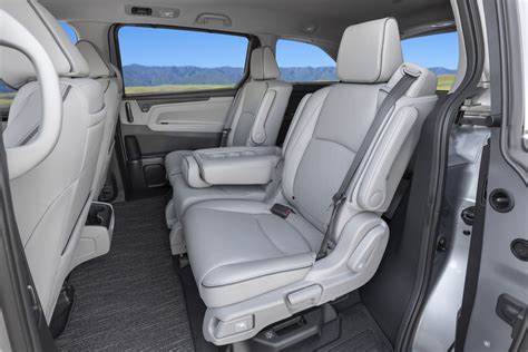 2022 Honda Odyssey Cargo Space