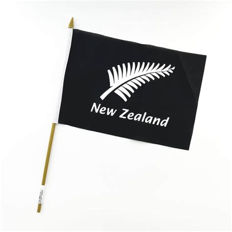 Flag Silver Fern and New Zealand 15x23cm - Kiwi Shop