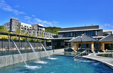 Open Air Hot Spring And Nude Bath At Shine Mood Resort Yuanli