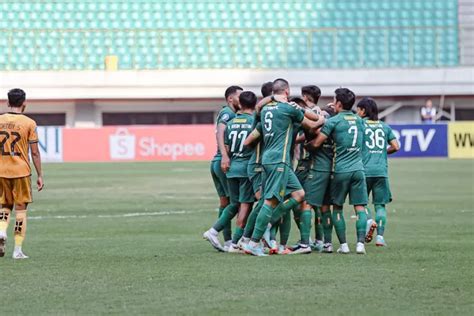 Skor Bhayangkara Fc Vs Persebaya Aksi Sho Yamamoto Bikin Uston