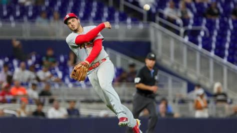 Cardinals Reportedly Could End Up Trading Nolan Arenado To Diamondbacks ...