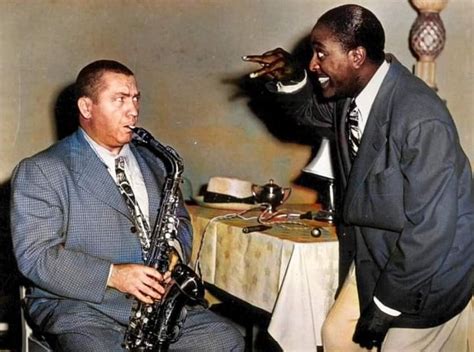 Curly And Louis Jordan In Swing Parade Of The Three Stooges