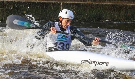 Cano Kayak S Lectif R Gional Le Slalom De Sabl Sauv Des Eaux