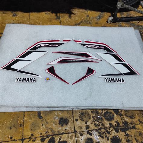 Jual Stiker Stripping Striping Decal Graphic Yamaha YZF R15 V2 2015