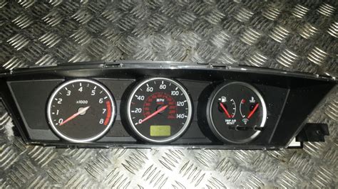 AV715 2640776 Speedometers Cockpit Speedo Clocks Instrument Nissan