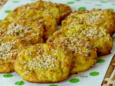 Печени плескавици од тиквички и сирење - Moirecepti