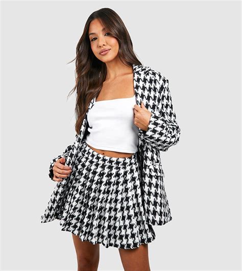 Buy Boohoo Premium Houndstooth Pleated Boucle Mini Skirt In Black