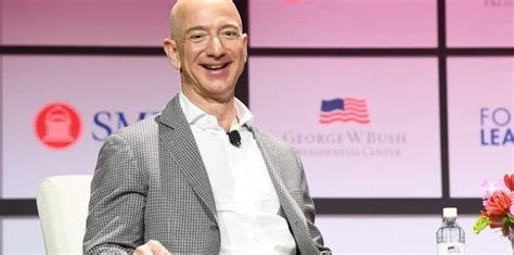 Firma von Amazon Gründer Jeff Bezos versteigert All Flug Exxpress