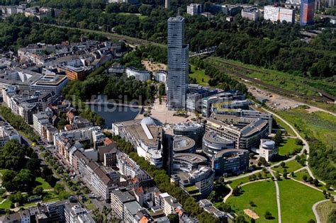 K Ln Von Oben Hochhaus Geb Ude K Lnturm Im Mediapark In K Ln Im