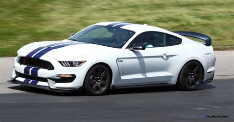 Shelby® Gt350r Mustang At Grattan Raceway