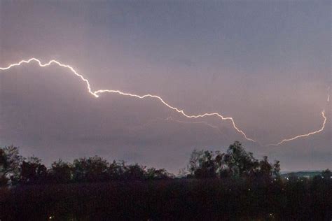 Orages En Auvergne Rh Ne Alpes Six D Partements Plac S En Vigilance