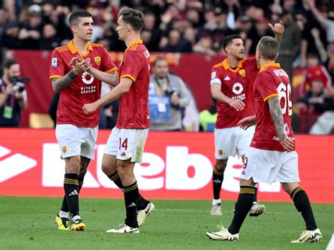 Roma Lazio 1 0 Mancini Il Derby Nel Tripudio Giallorosso Cronaca E