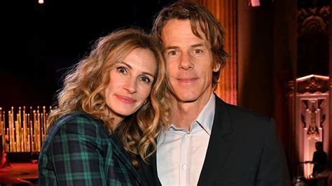 Julia Roberts Makes Rare Comments About Her ‘anchor Danny Moder In New