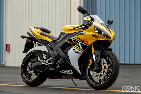 Yamaha Yzf R Th Anniversary Iconic Motorbike Auctions