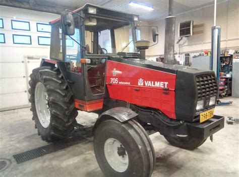 Valtra Tractors Nettikone