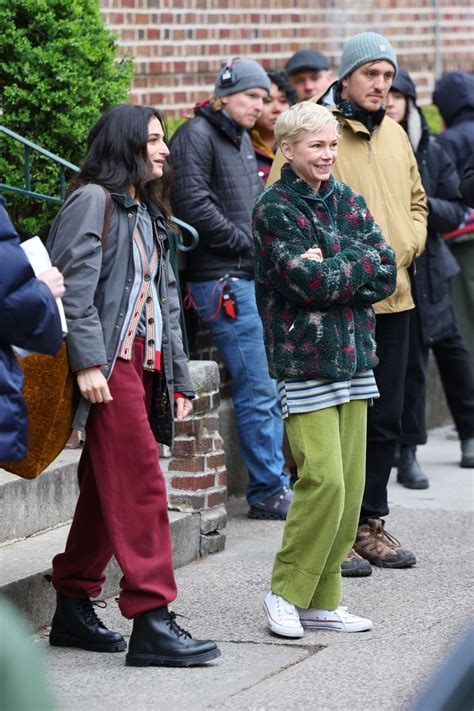 Michelle Williams And Jenny Slate On The Set Of Dying For Sex In