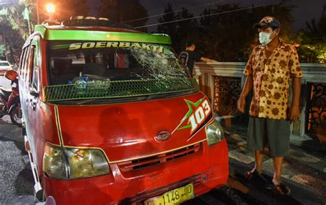 Tabrak Ojol Sopir Angkot Kabur Terjun Ke Sungai Babura Medan