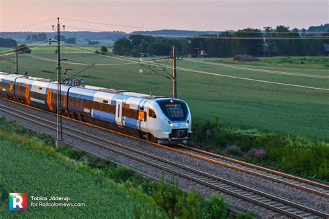 De Ice Trains Turn Green Updated Railcolor News