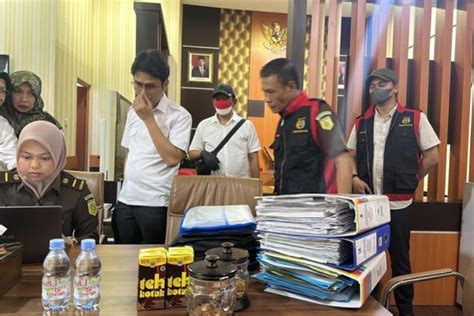 Kejati Geledah Kantor Bpn Sulsel Soal Mafia Bendungan Wajo