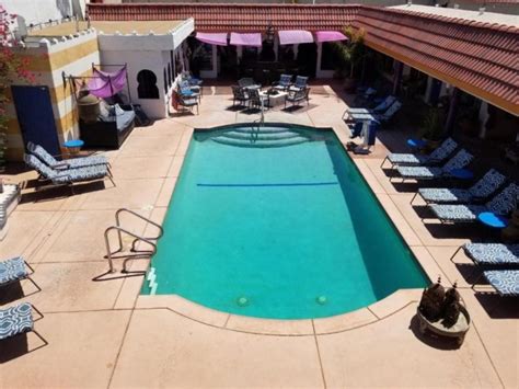 8 Desert Hot Springs Hotels With Mineral Pools HotSprings Co