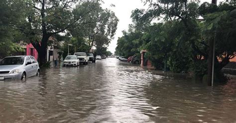 Lluvias Obligan A Suspender Clases En Estados