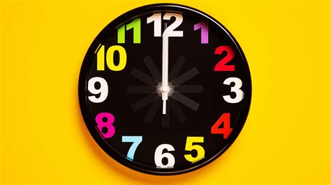 K Clock Wallpapers Top Free K Clock Backgrounds Wallpaperaccess