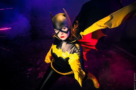 Batgirl Cosplay 9 Maskripper Org