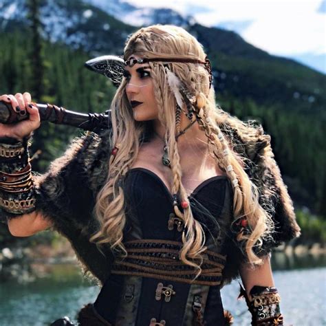 Viking Cosplay of @itskarliwoods Awesome no ??! 😀 Find Amazing ...