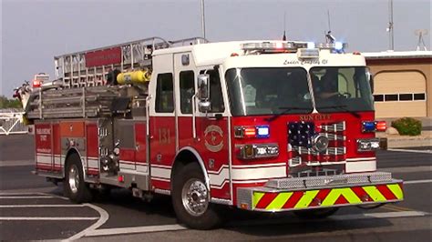 Sun City Fire And Medical Engine 131 Medic 132 Ladder 131 Responding Youtube