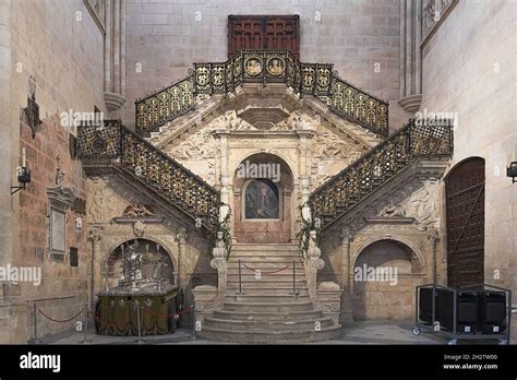 Burgos Cathedral Interior, Spain Stock Photo - Alamy