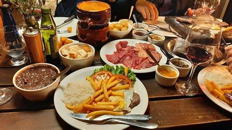 LA DIVINA FONDUE Gramado Comentários de Restaurantes Fotos Número