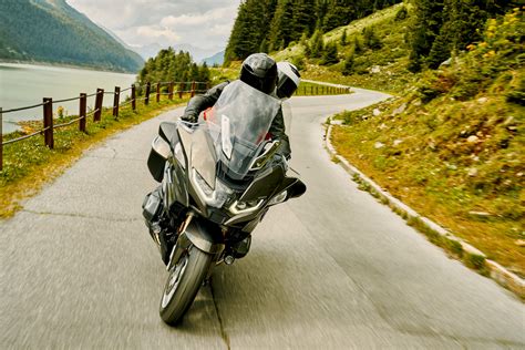 This Is The 2021 Bmw R1250rt More Sophisticated Than Ever Drivemag