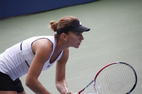 Simona Halep va juca cu Iga Swiatek La ce oră începe semifinala