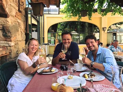 Degustazione Vini Al Lago Di Garda E Pranzo In Agriturismo Holidoit