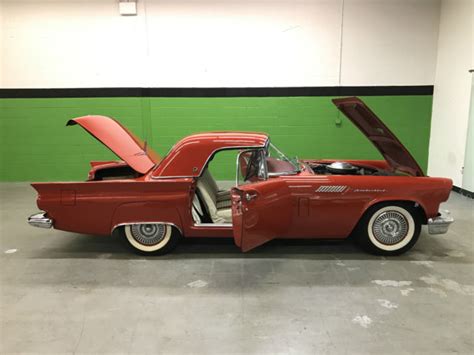 1957 Ford Thunder Bird T Bird HARD TOP CONVERTIBLE Classic Ford