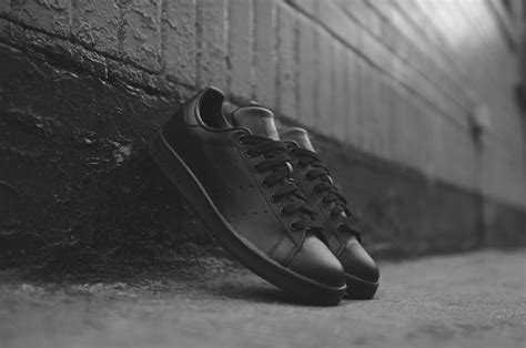 adidas Originals Stan Smith - Triple Black | Kith NYC