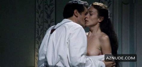 RESURREZIONE NUDE SCENES AZNude