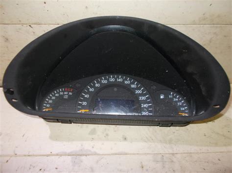 A2035407611 Speedometers Cockpit Speedo Clocks Instrument Mercedes