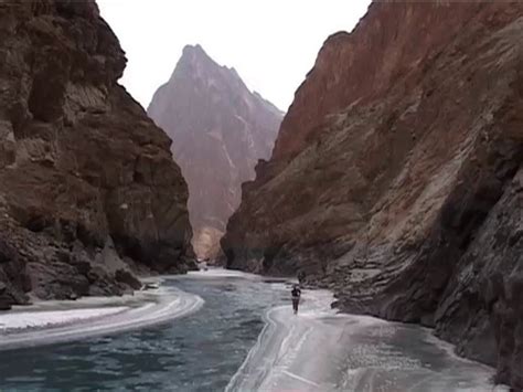 Le Chemin Des Glaces On Vimeo