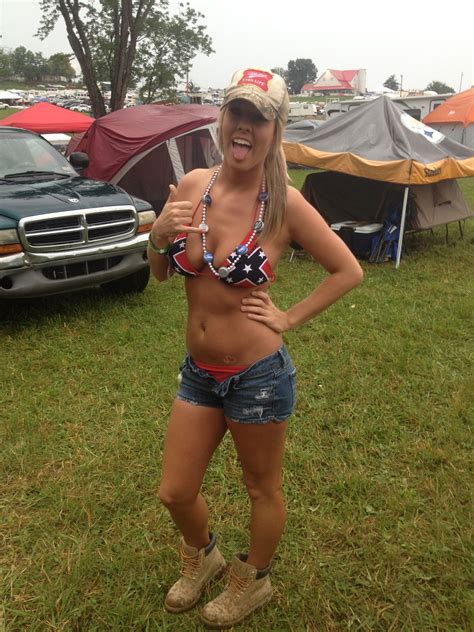 Pin On Sexy Country Girls