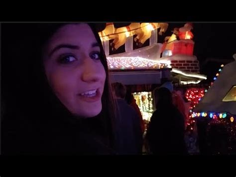 Naked Vlog And Christmas Lights Vlogmas Days Youtube