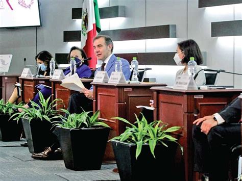 Hay nula confianza en partidos y legisladores Informe País 2020