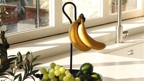 This Fruit Bowl Keeps Bananas With A Simple Hook Designwanted