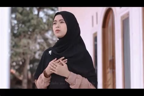 Lirik Sholawat Ilahana Yasir Lana Lengkap Dengan Teks Arab Latin Dan