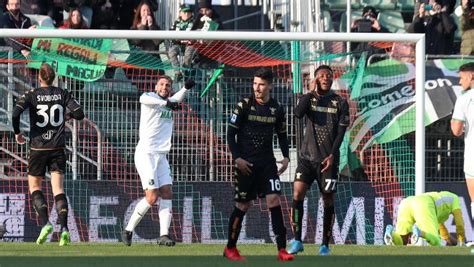 Show Di Rigori Al Penzo Il Sassuolo Ne Segna Tre Venezia Ko 4 1 La