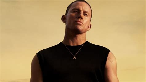 Versace Svela La Campagna Della Fragranza Eros Energy Con Channing