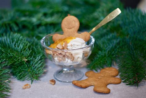 Multekrem Med Mascarpone Og Pepperkakesmuler Berit Nordstrand